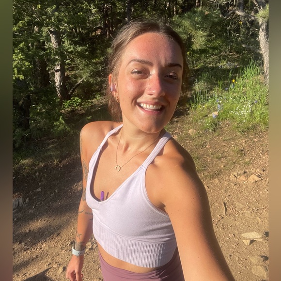 Meet your Posher, Dani - Picture 2 of 3